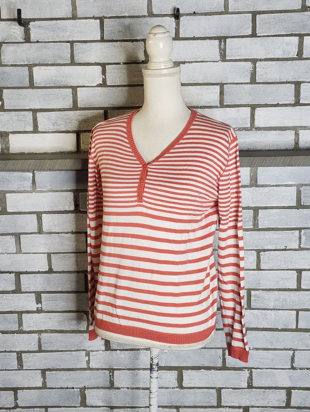 • L.L. Bean Women's Striped Henley Light Sweater Size Medium Coral & White